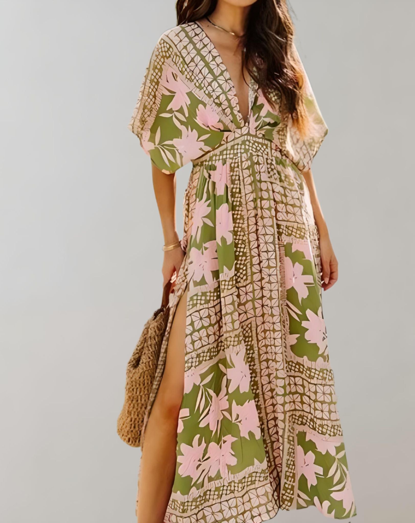 Nathalia- Langes Kleid mit hohem Schlitz aus fließendem Stoff und sommerlichem Design Kleid