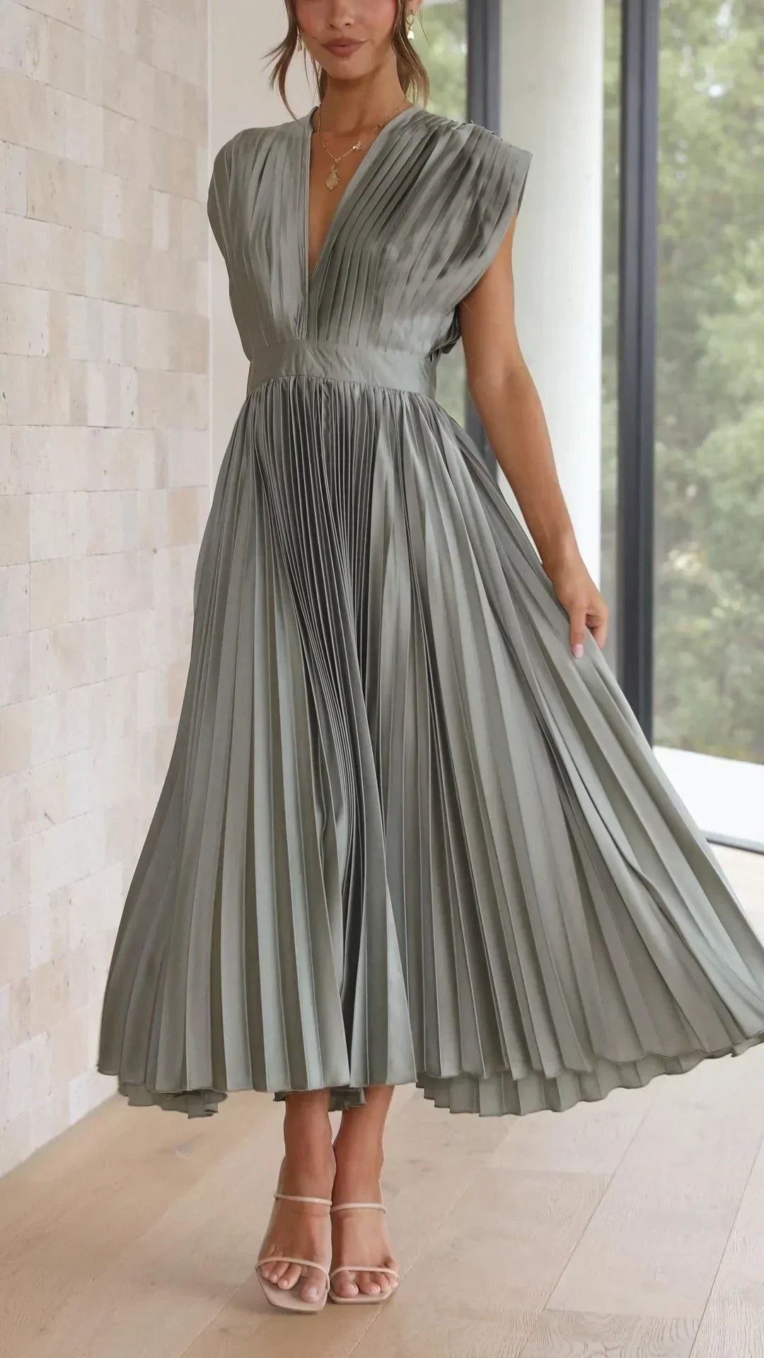 V-Ausschnitt Wickelkleid für Damen - Elegante Maxikleid für besondere Anlässe