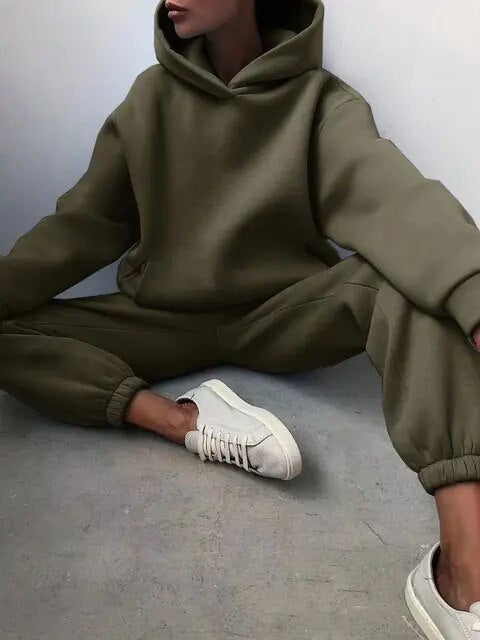 Gemütlicher Damen-Loungewear-Anzug mit Kapuze – Perfekt für Alltag und Freizeit